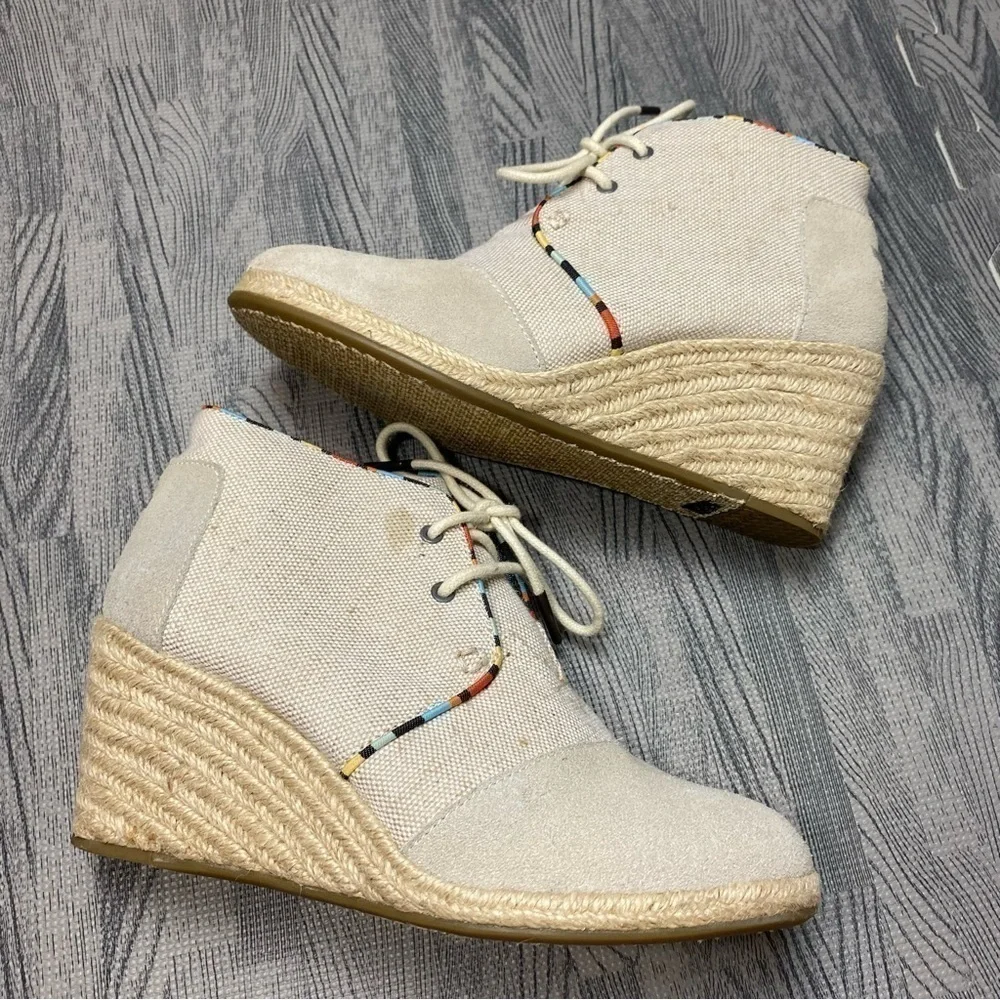 TOMS Desert Wedge Whisper Burlap Suede Espadrille Booties